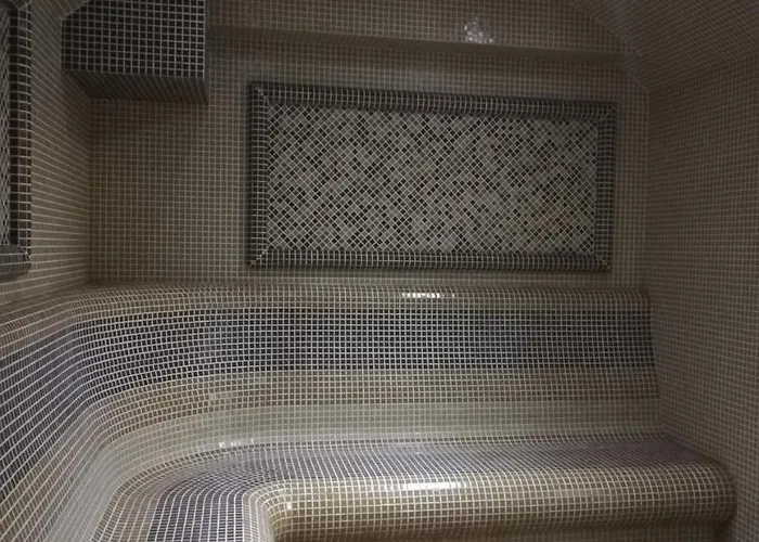 Otel Heat Complex Family 3*